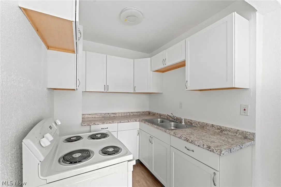 Apartment for rent at 13671 Euclid Ave, East Cleveland OH — photo 4