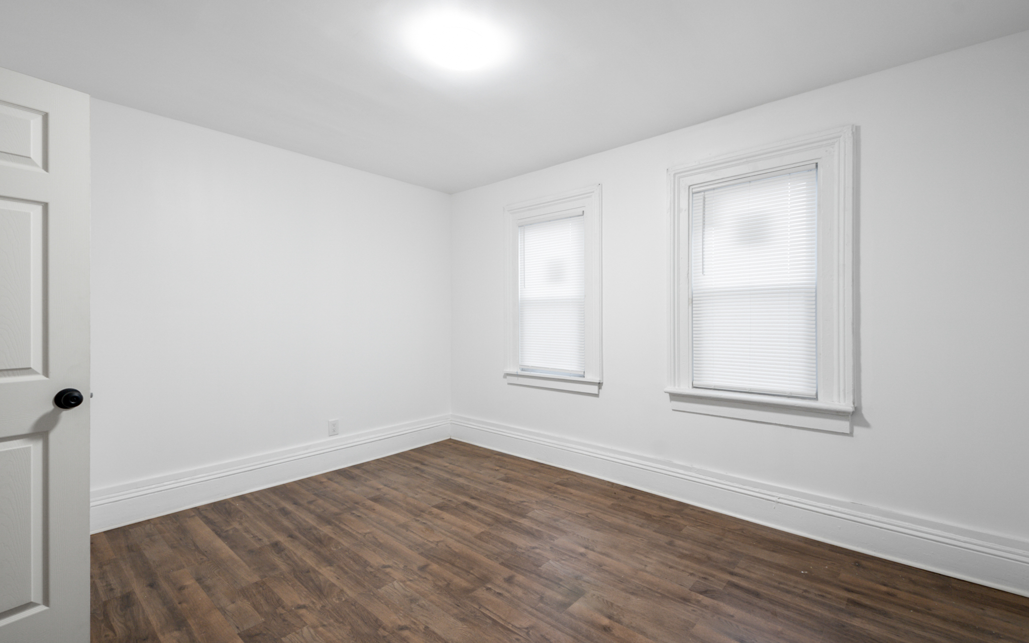 House for rent at 1361 E 45th St, Cleveland OH — photo 2