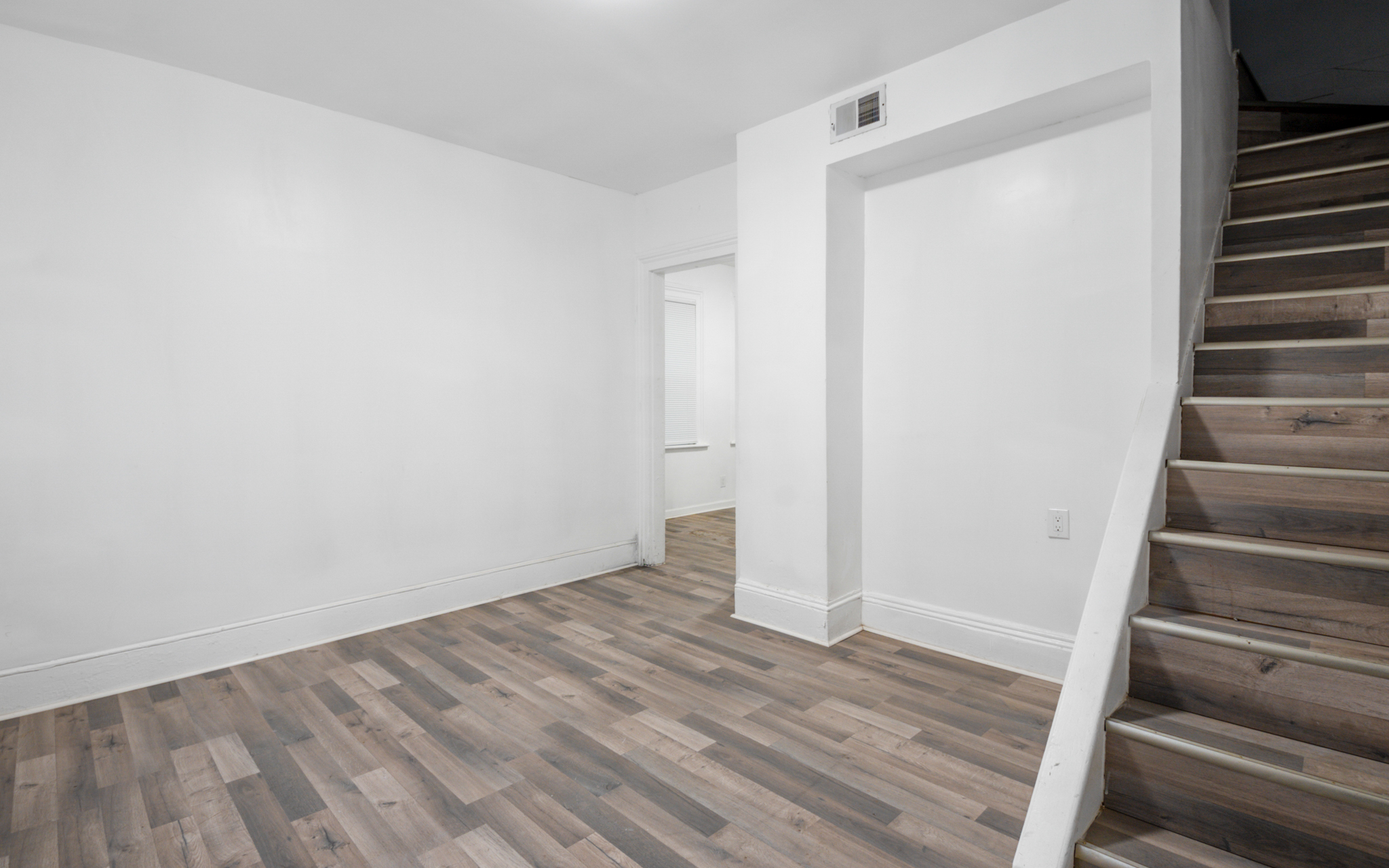House for rent at 1361 E 45th St, Cleveland OH — photo 11