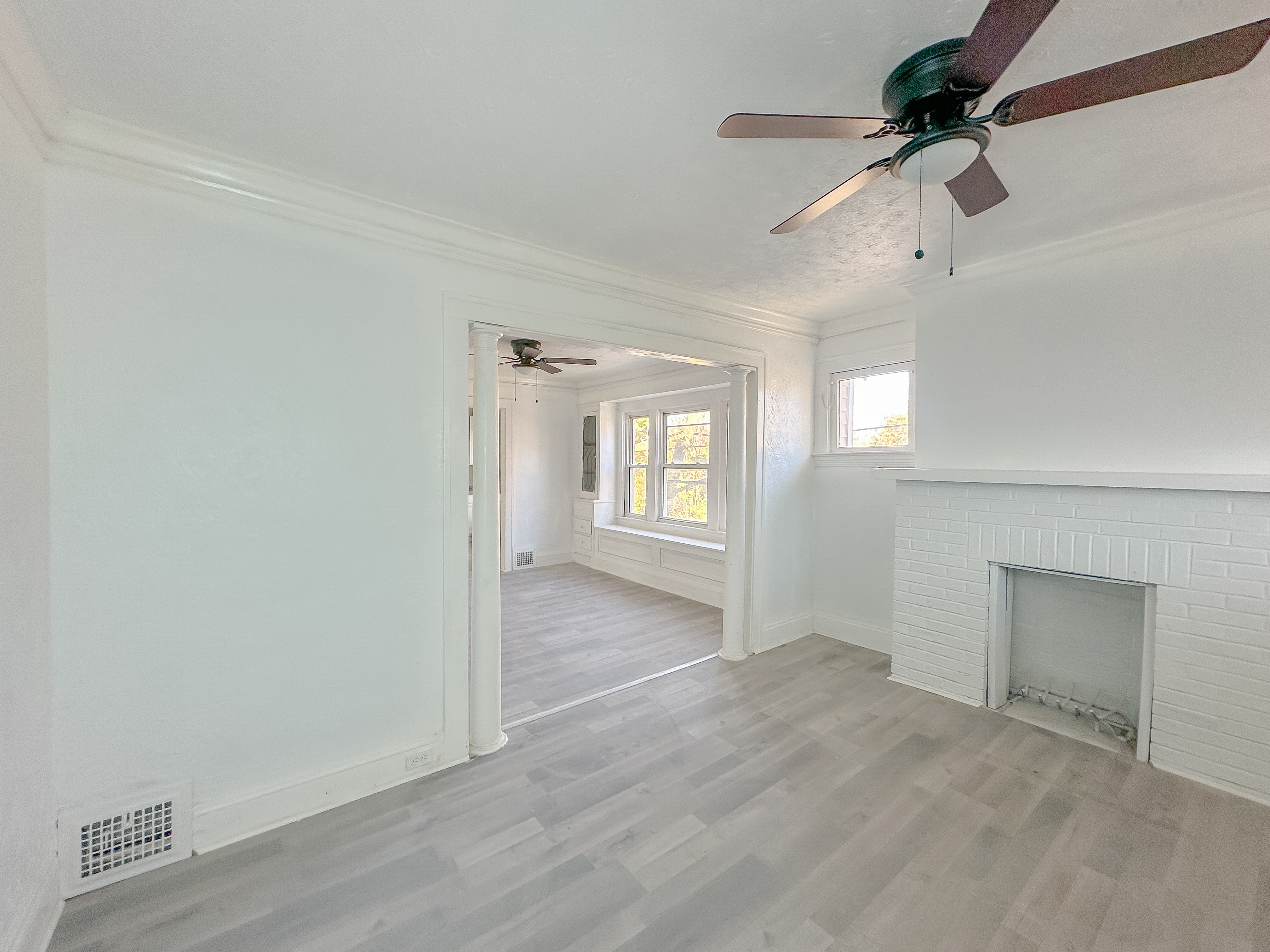 Duplex for rent at 8511 Jeffries Ave, Cleveland OH — photo 3