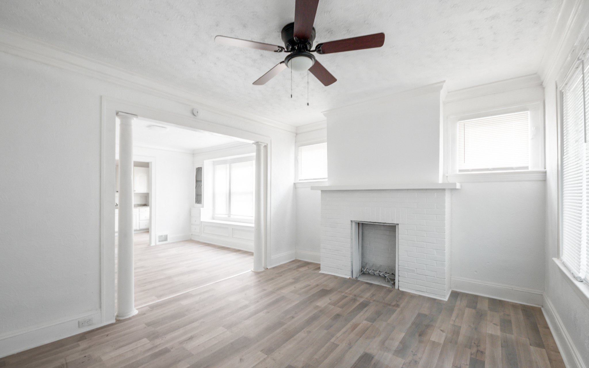 Duplex for rent at 8511 Jeffries Ave, Cleveland OH — photo 10