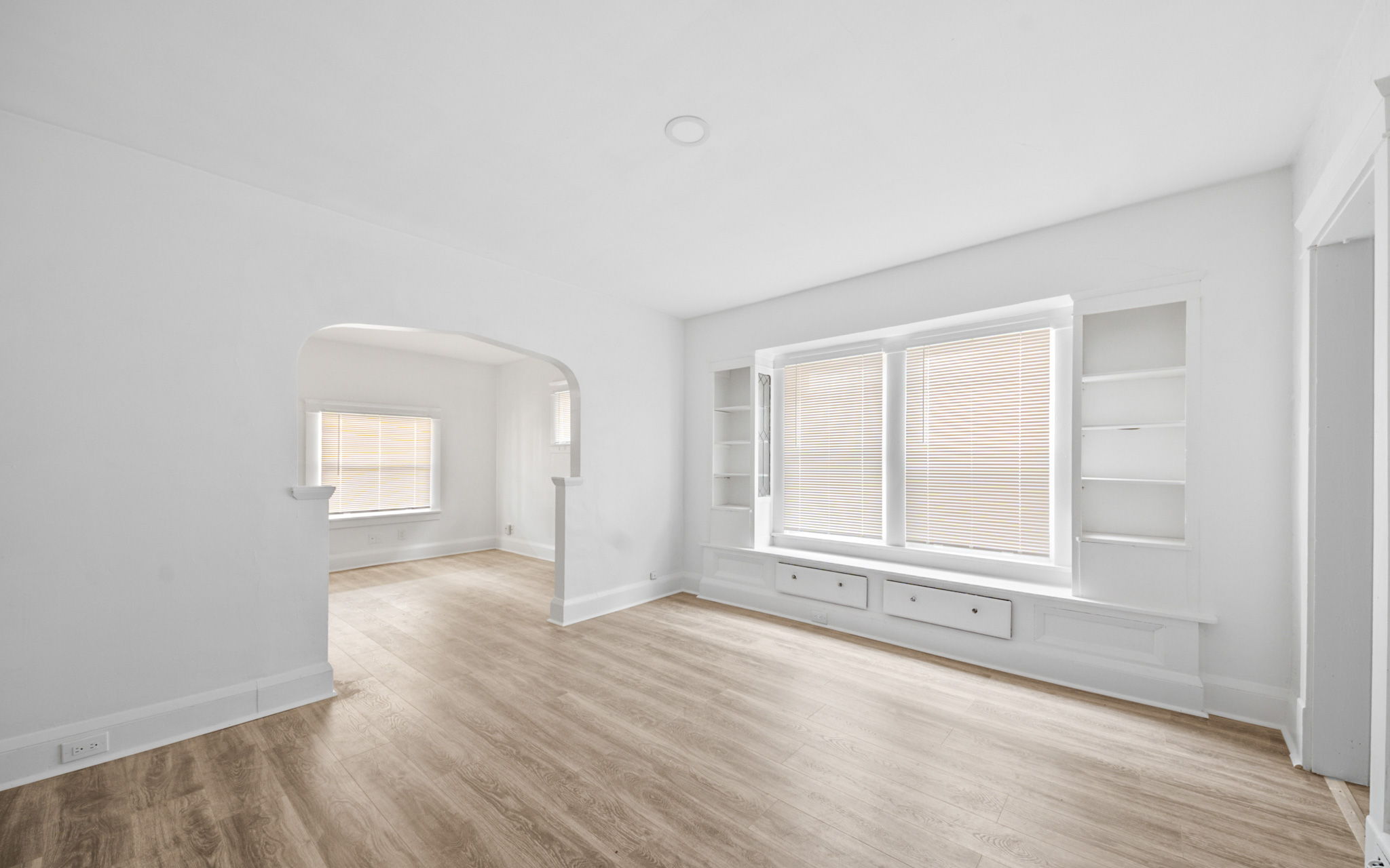 Duplex for rent at 8002 Maryland Ave, Cleveland OH — photo 10