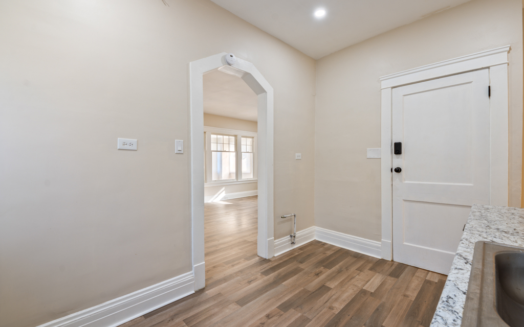Duplex for rent at 13410 Kelso Ave, Cleveland OH — photo 4