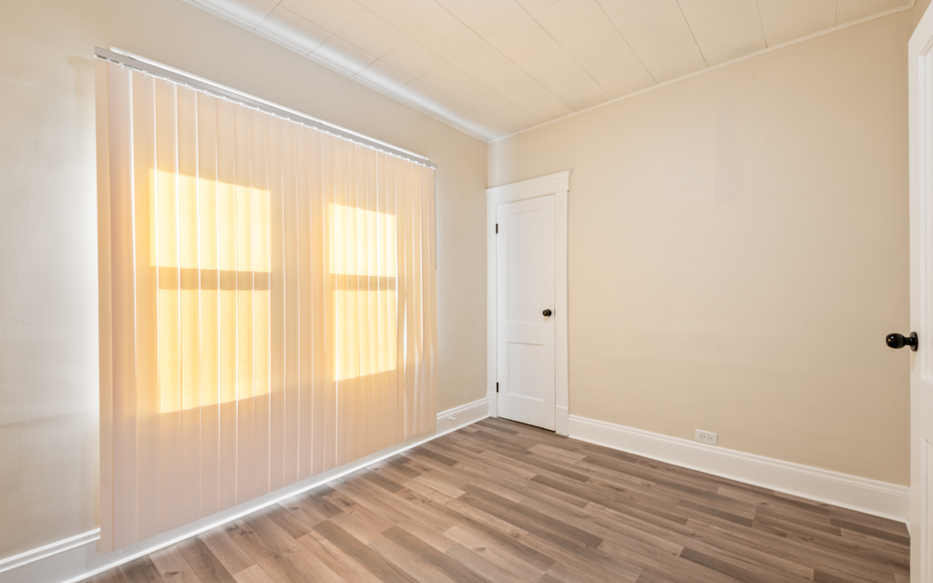 Duplex for rent at 13410 Kelso Ave, Cleveland OH — photo 7