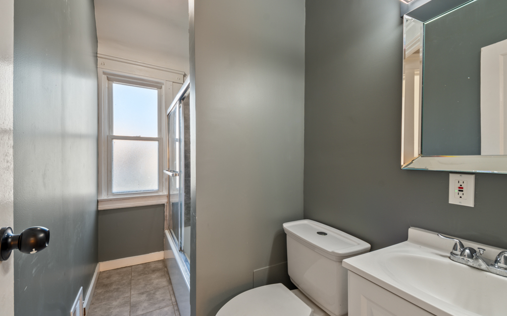 Duplex for rent at 13410 Kelso Ave, Cleveland OH — photo 8