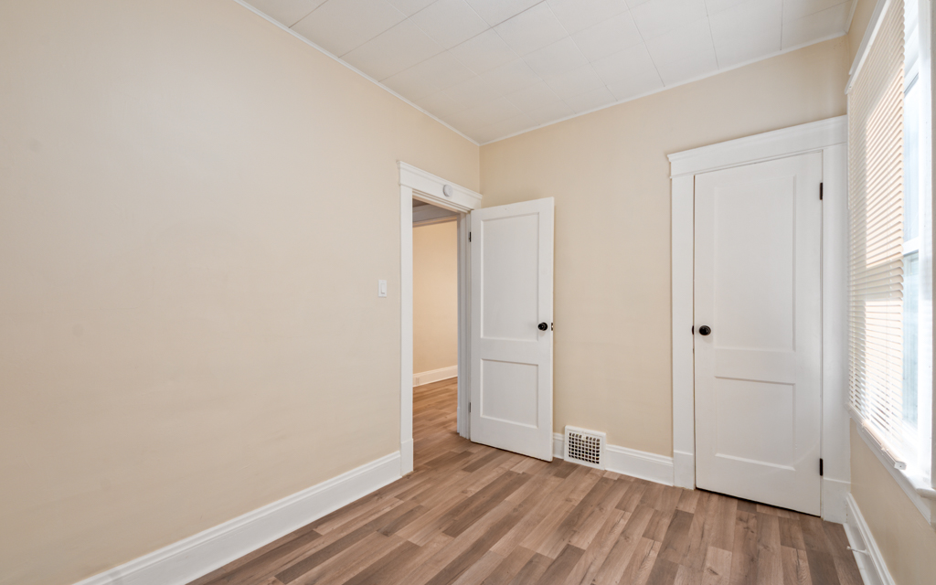 Duplex for rent at 13410 Kelso Ave, Cleveland OH — photo 12