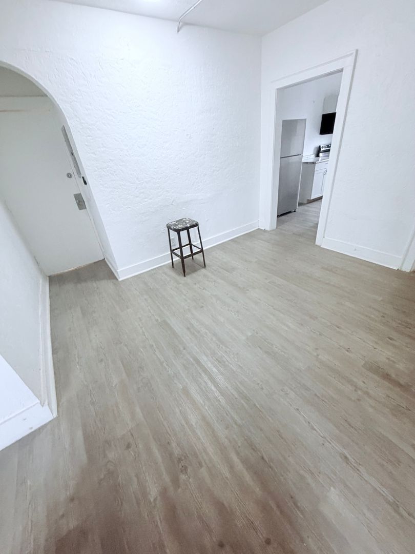 Apartment for rent at 13671 Euclid Ave, East Cleveland OH — photo 12