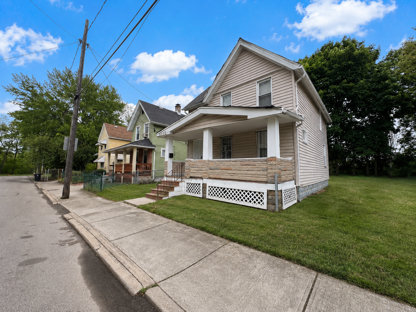 House for rent at 8400 Medina Ave, Cleveland