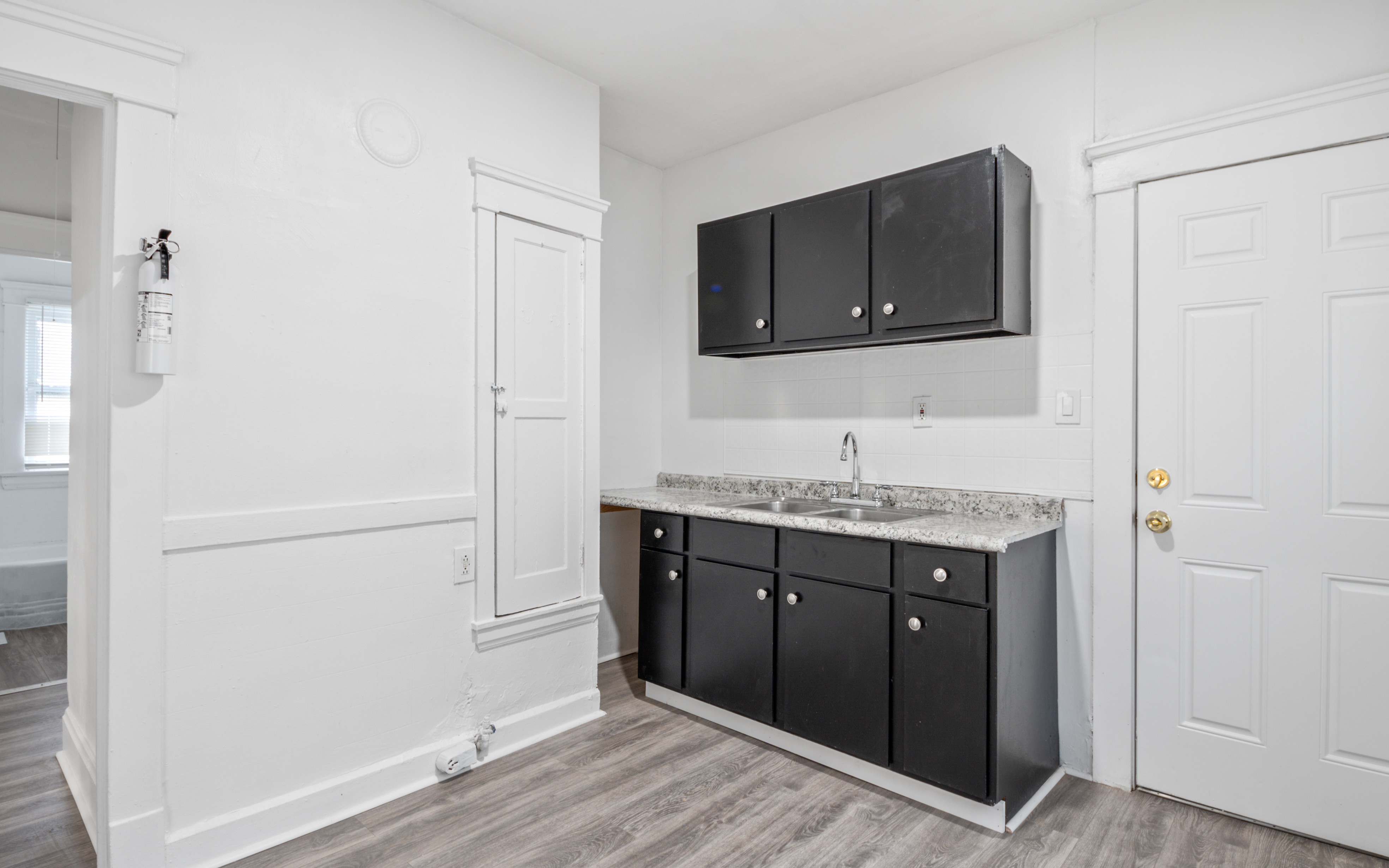 Duplex for rent at 635 E 124th St, Cleveland OH — photo 6