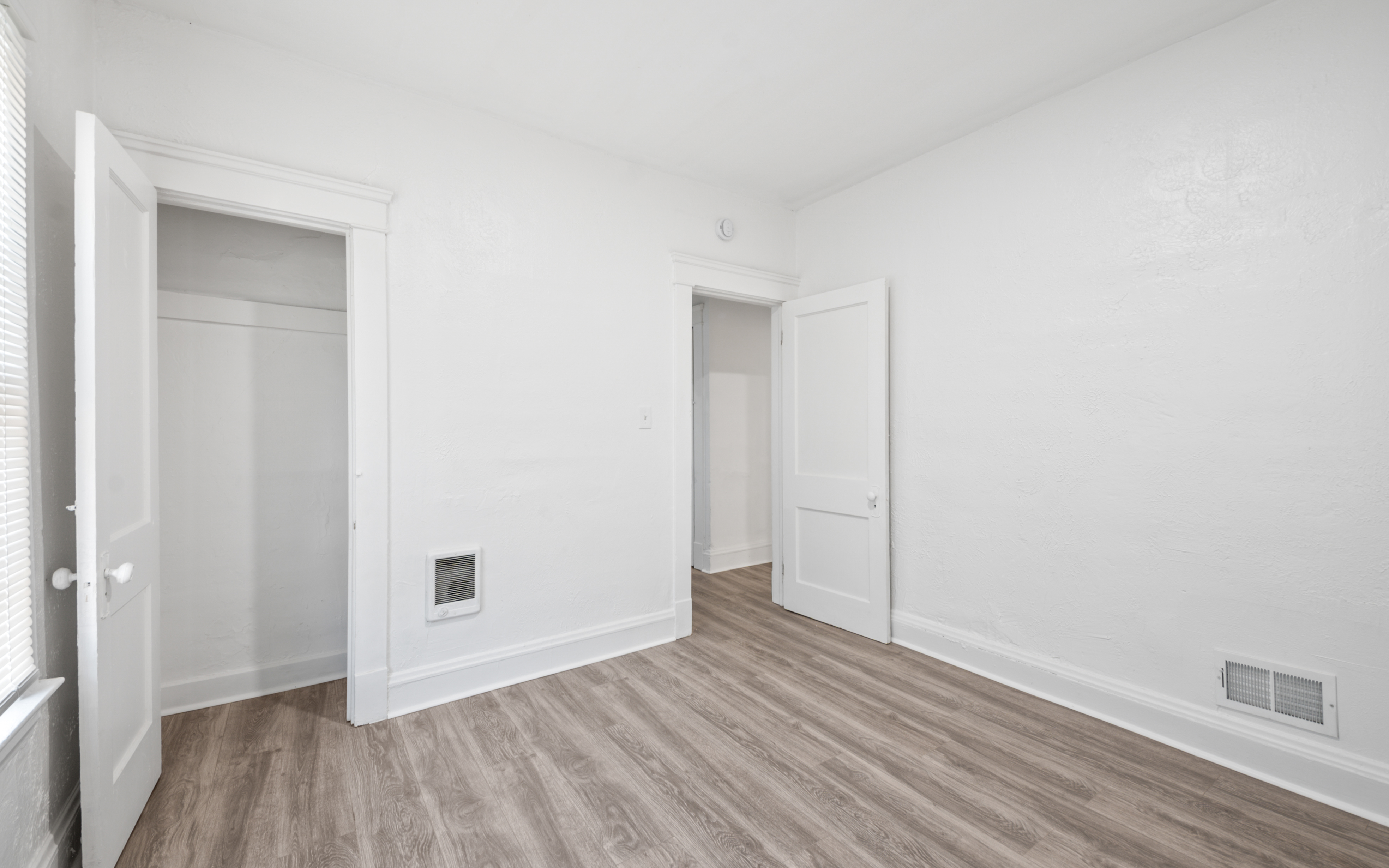 Duplex for rent at 635 E 124th St, Cleveland OH — photo 12