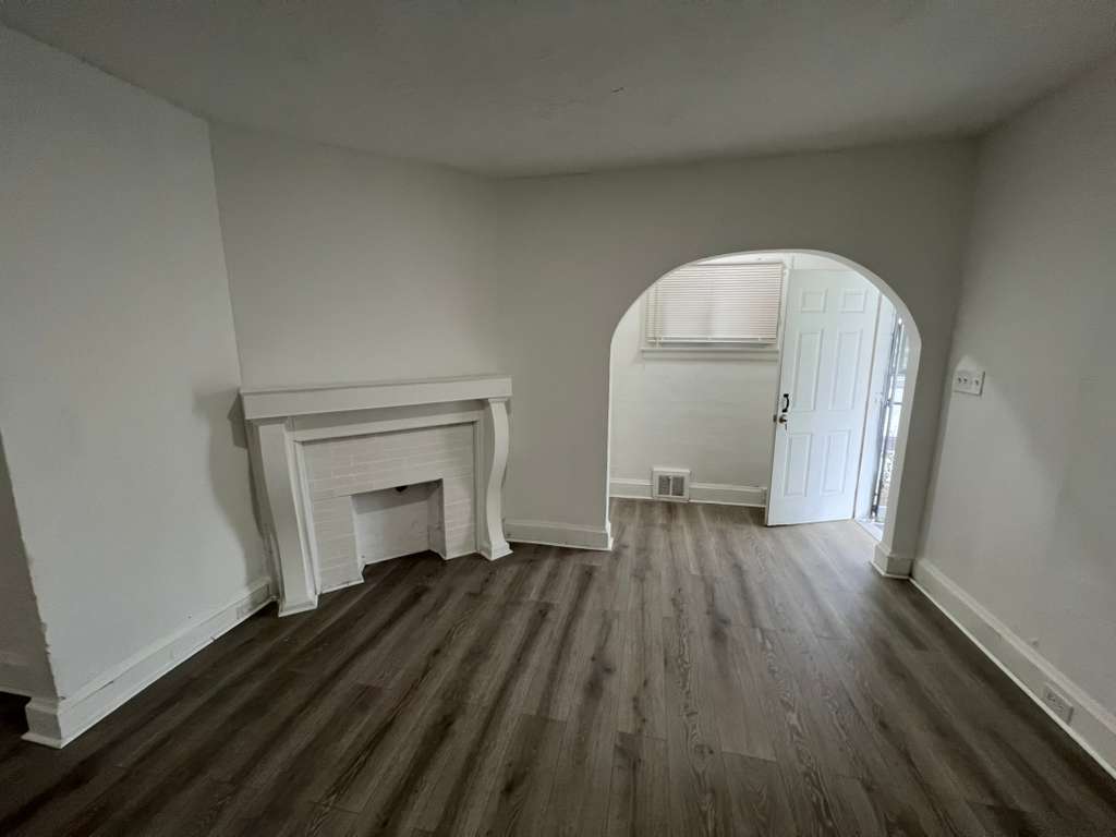 Duplex for rent at 10314 Adams Ave, Cleveland OH — photo 8