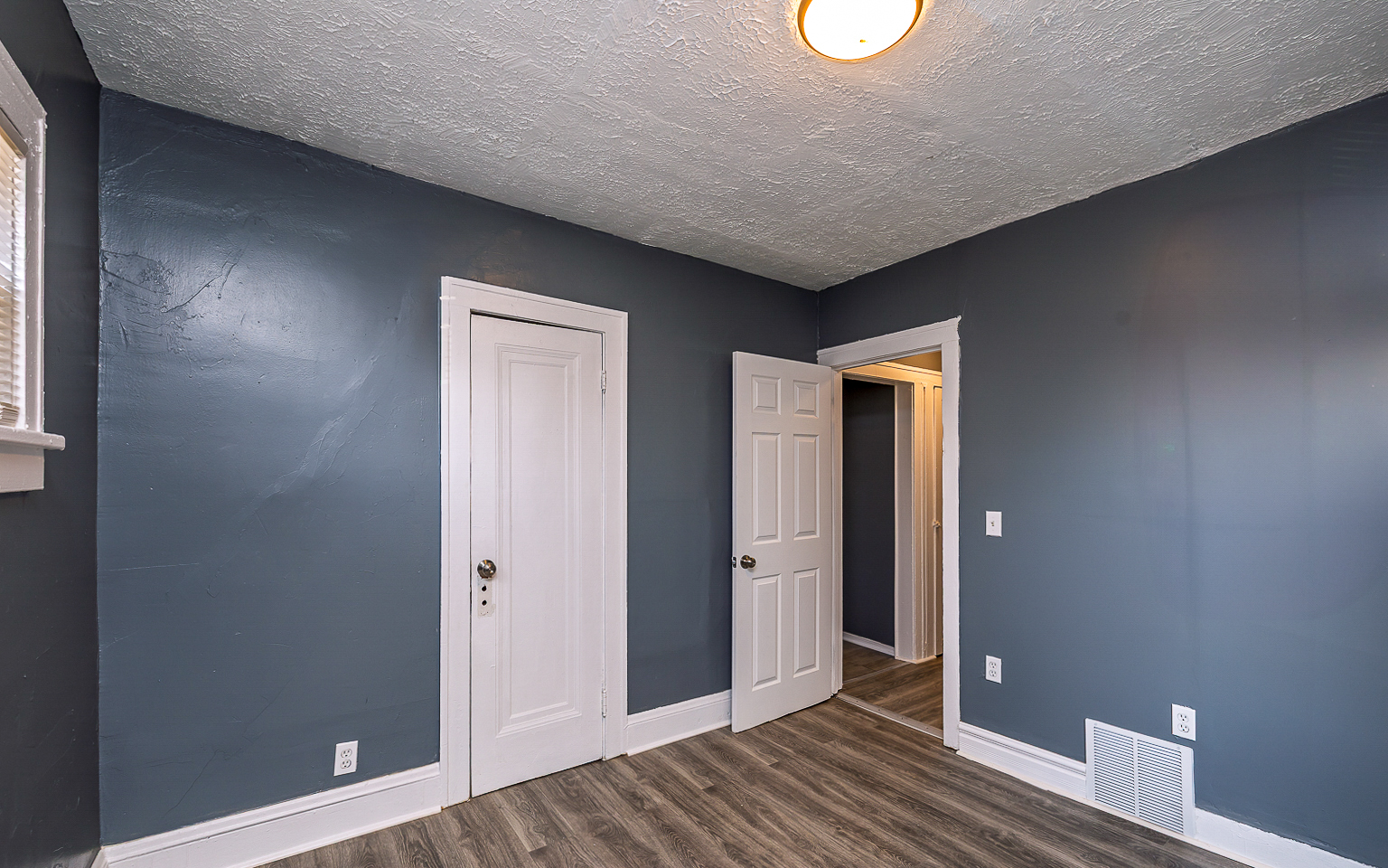 Duplex for rent at 3924 E 123rd St, Cleveland OH — photo 6