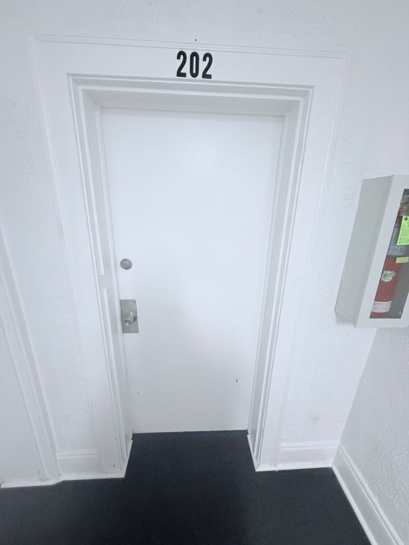 Apartment for rent at 13671 Euclid Ave, East Cleveland OH — photo 6