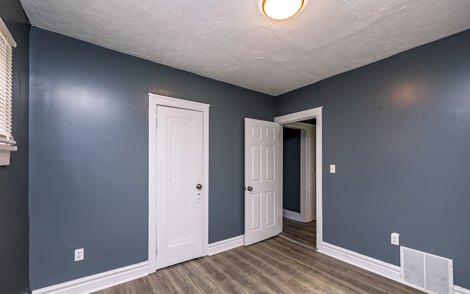Duplex for rent at 3924 E 123rd St, Cleveland OH — photo 5