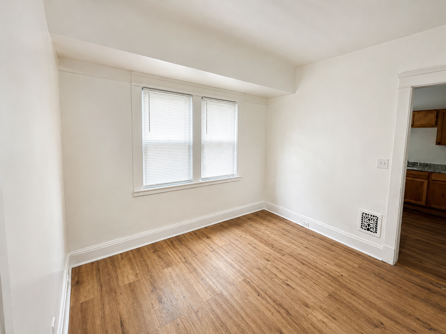 Duplex for rent at 3410 E 135th St, Cleveland OH — photo 7