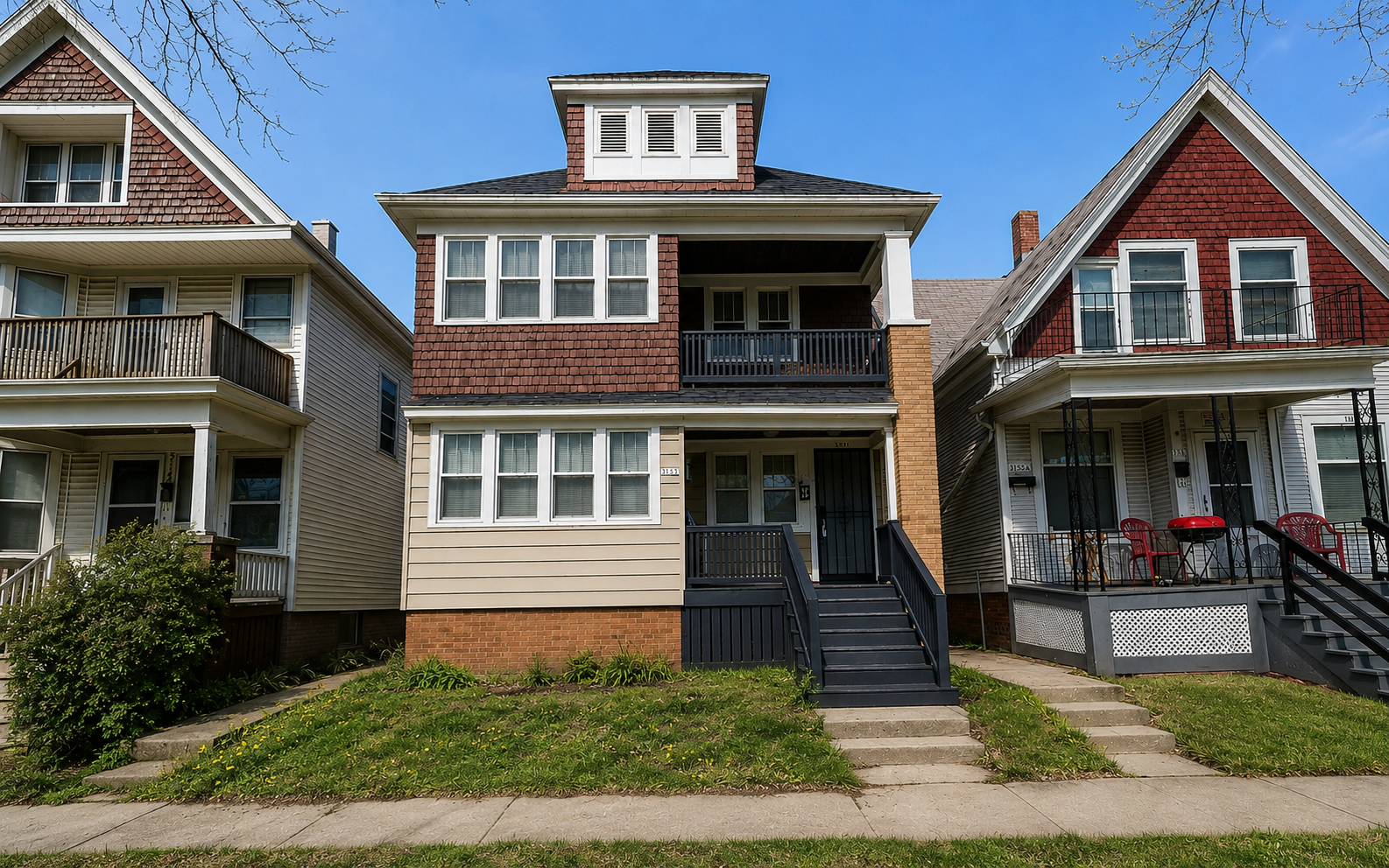 Duplex for rent at 3151 N 11th St, Milwaukee